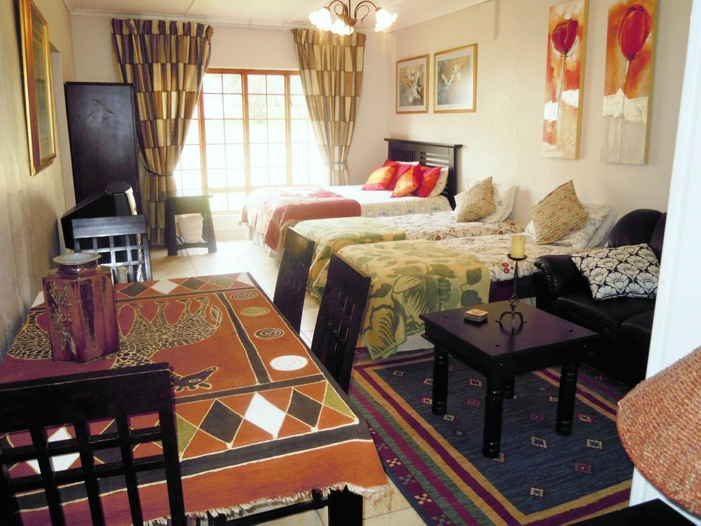 Petra'S Country Guesthouse Vryheid Esterno foto